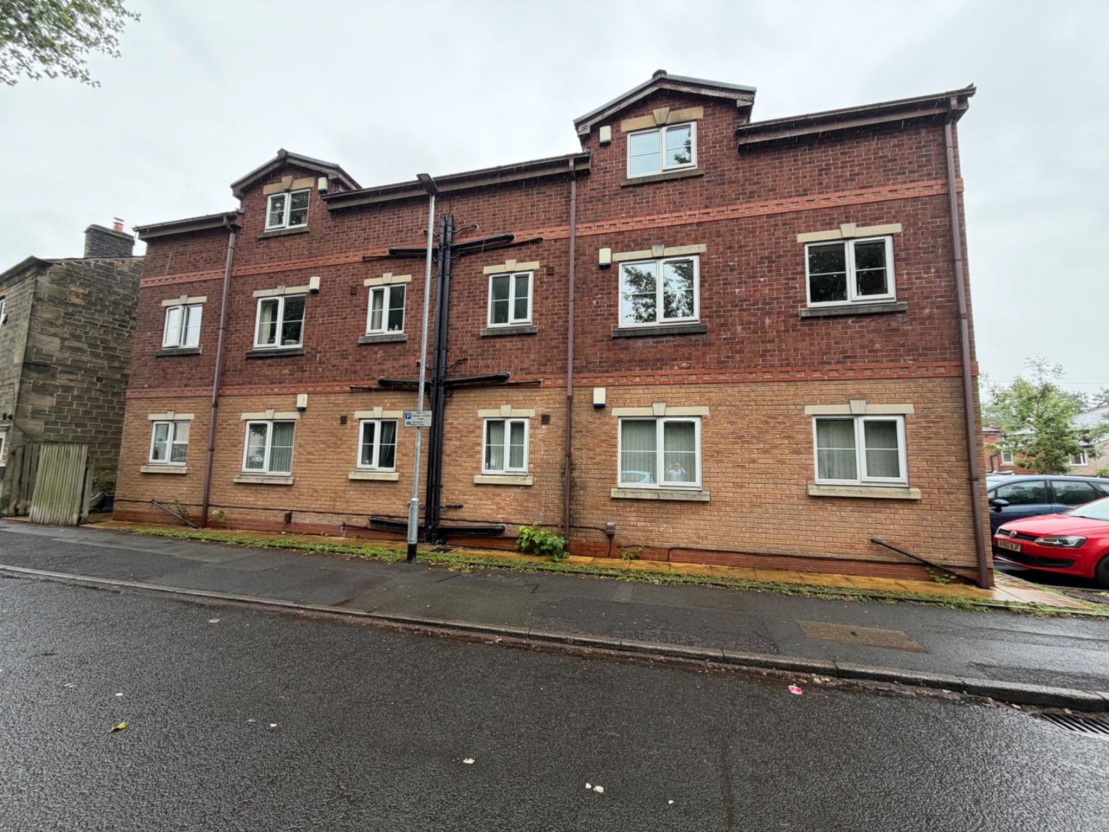 Apartment 3 Trafalgar Court, 37A Manchester Old Road, Bury, BL9 0TR in Apartment 3 Trafalgar Court, 37A Manchester Old Road, Bury, BL9 0TR