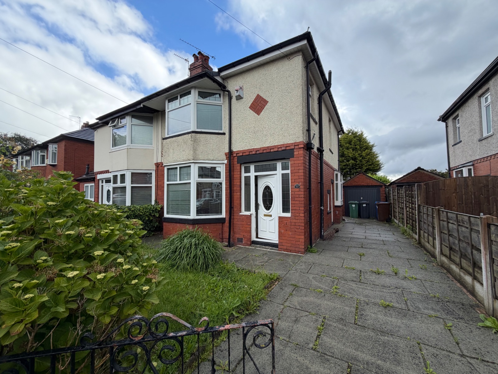 12 Mizpah Grove, Elton, Bury, BL8 2SD in 12 Mizpah Grove, Elton, Bury, BL8 2SD