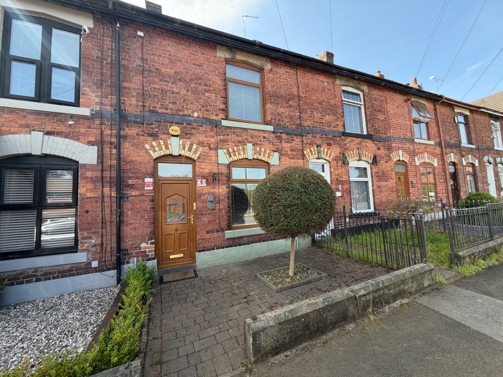 201 Scobell Street, Tottington, Bury, BL8 3DE in 201 Scobell Street, Tottington, Bury, BL8 3DE