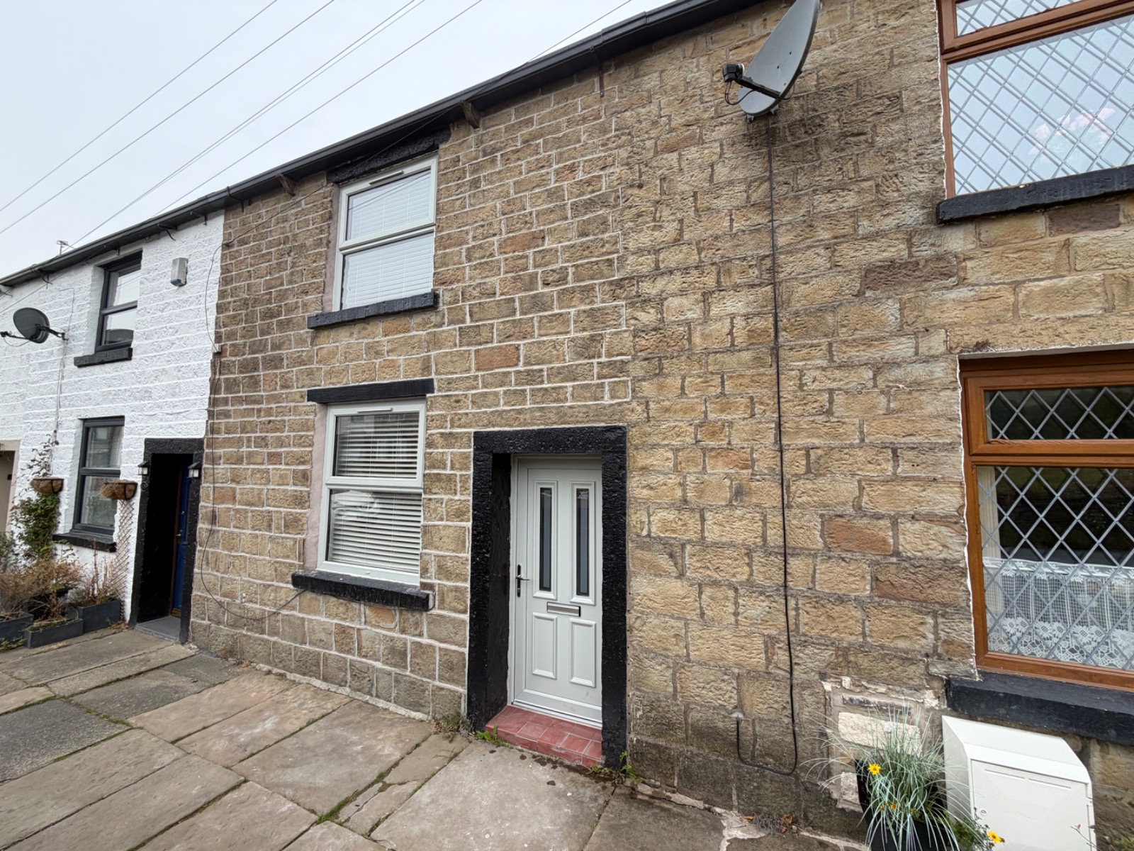 107 Burnley Road, Edenfield, Bury, BL0 0HX in 107 Burnley Road, Edenfield, Bury, BL0 0HX