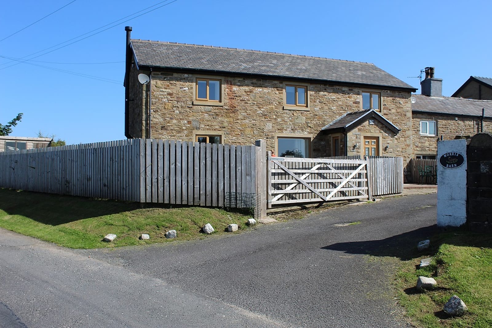 Morris Barn, Watling Street, Affetside, Bury, BL8 3QR — 2