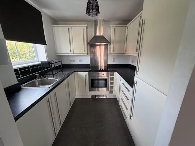 5 River View Court, Bolton, BL2 2GY — photo 5 of 10