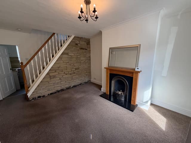 80 Bury Road, Edenfield, Bury, BL0 0ET — photo 4 of 13
