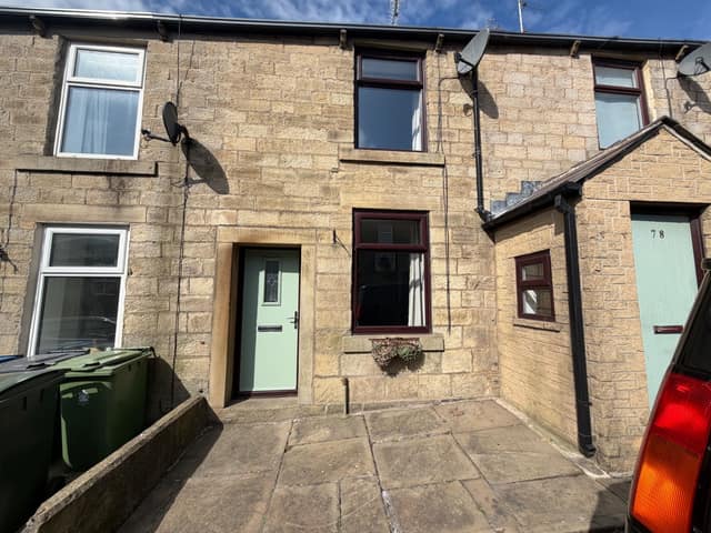 80 Bury Road, Edenfield, Bury, BL0 0ET