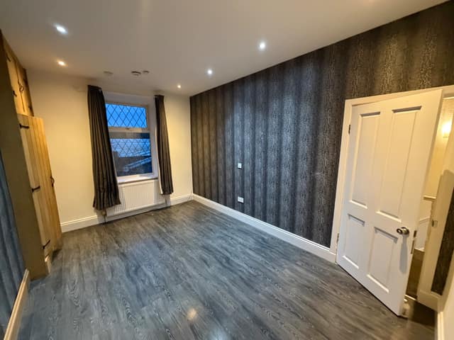 112 Todmorden Road, Burnley, BB11 3ER — photo 5 of 13