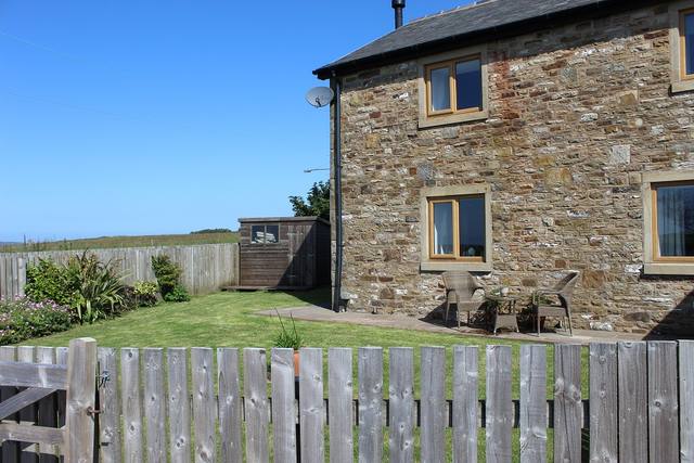 Morris Barn, Watling Street, Affetside, Bury, BL8 3QR — photo 19 of 21